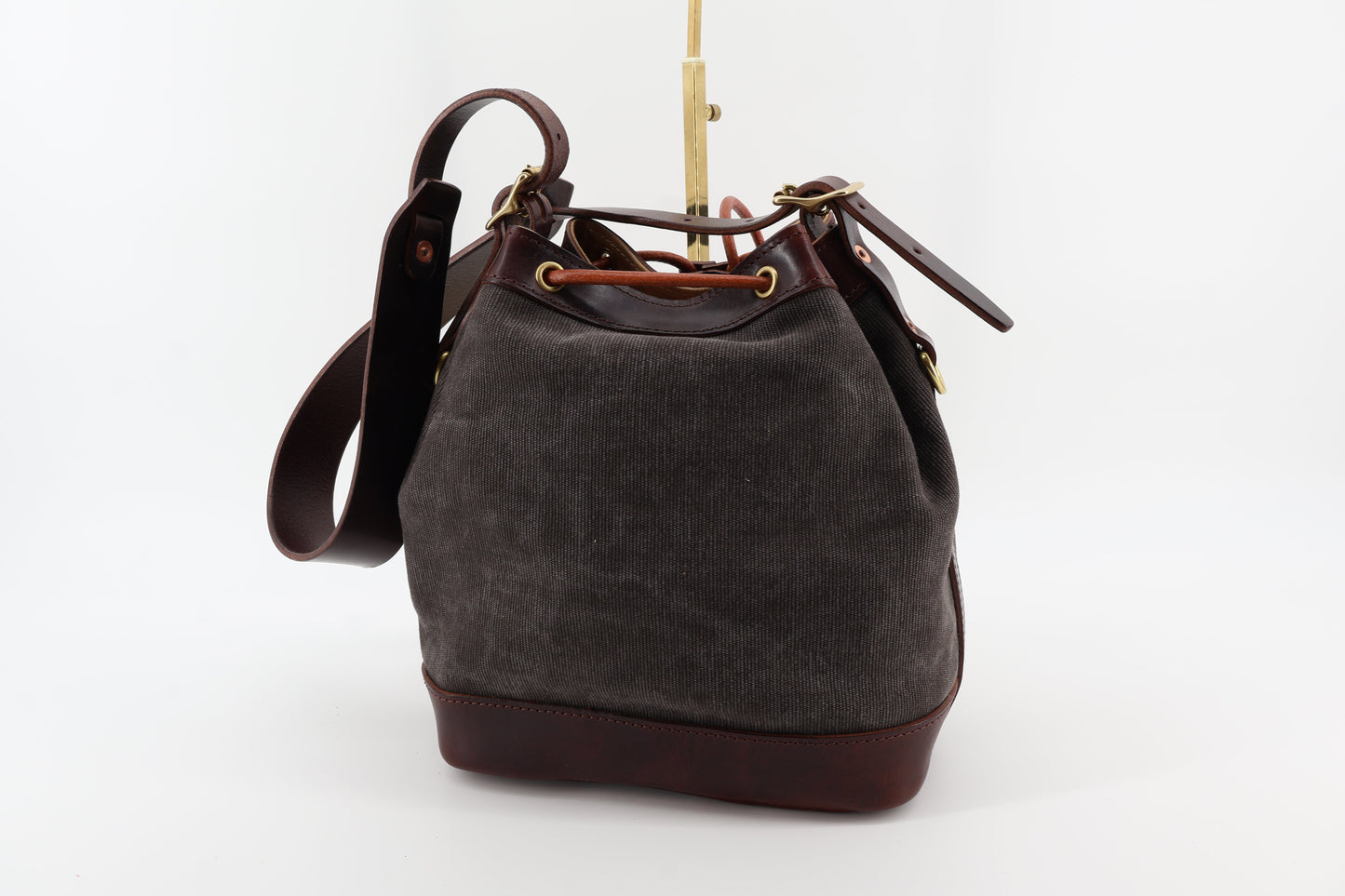 Scout Canvas Bucket Eugo