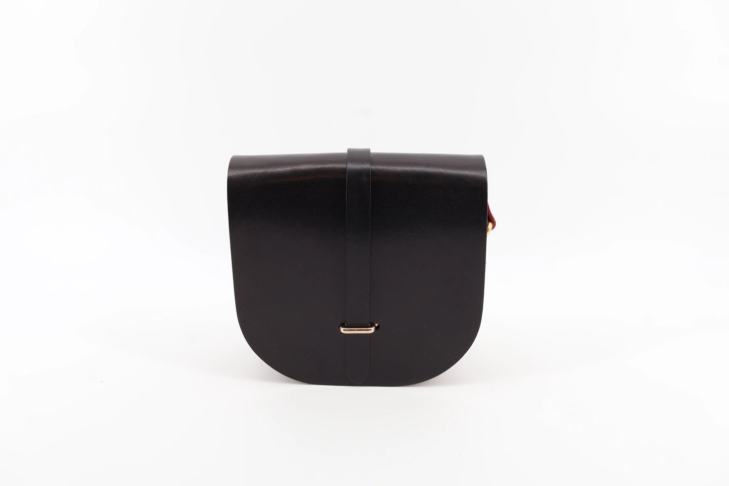 Classic Saddle Crossbody Eugo