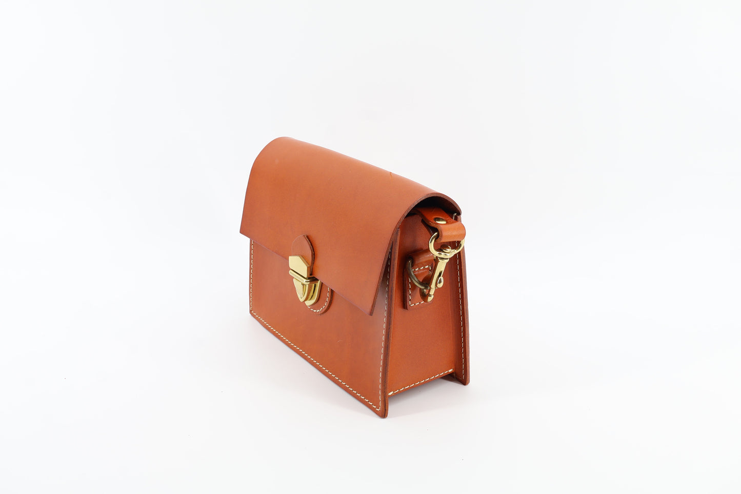 Leather Shoulder Bag – Tan Edition Eugo