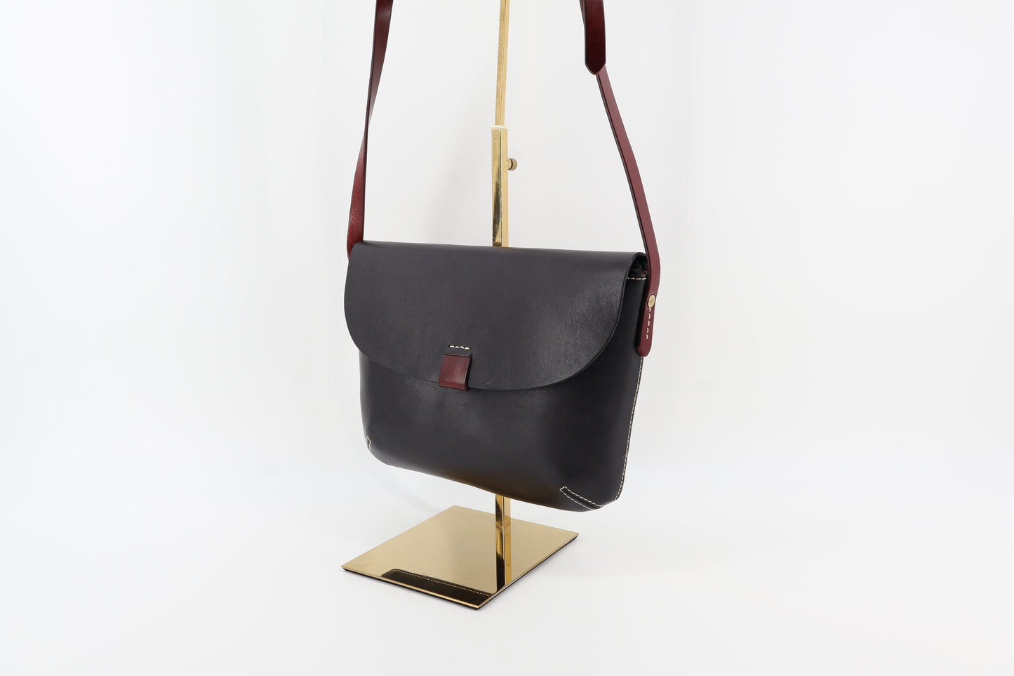 Black Leather Crossbody Bag – Modern Classic Eugo