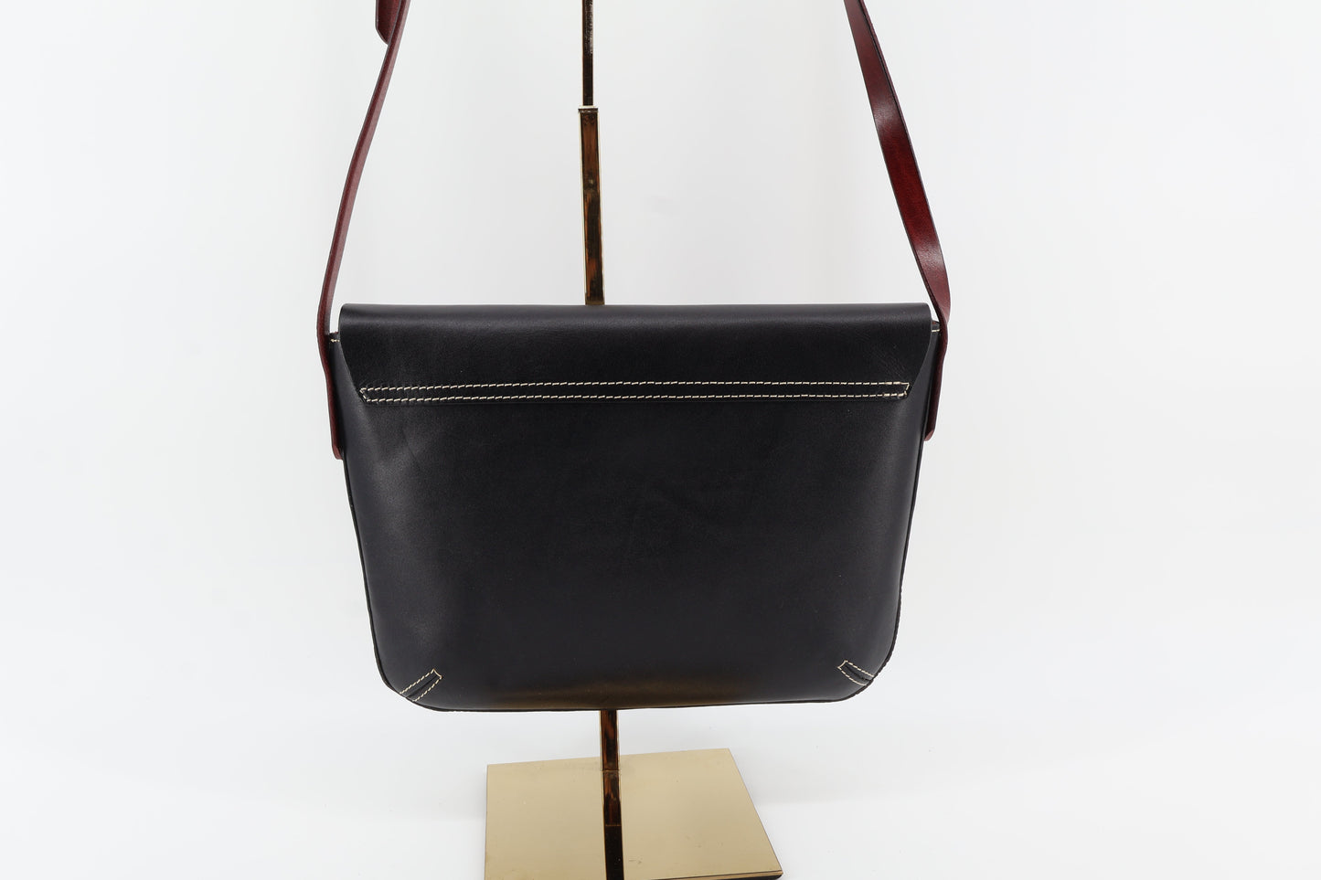 Black Leather Crossbody Bag – Modern Classic Eugo