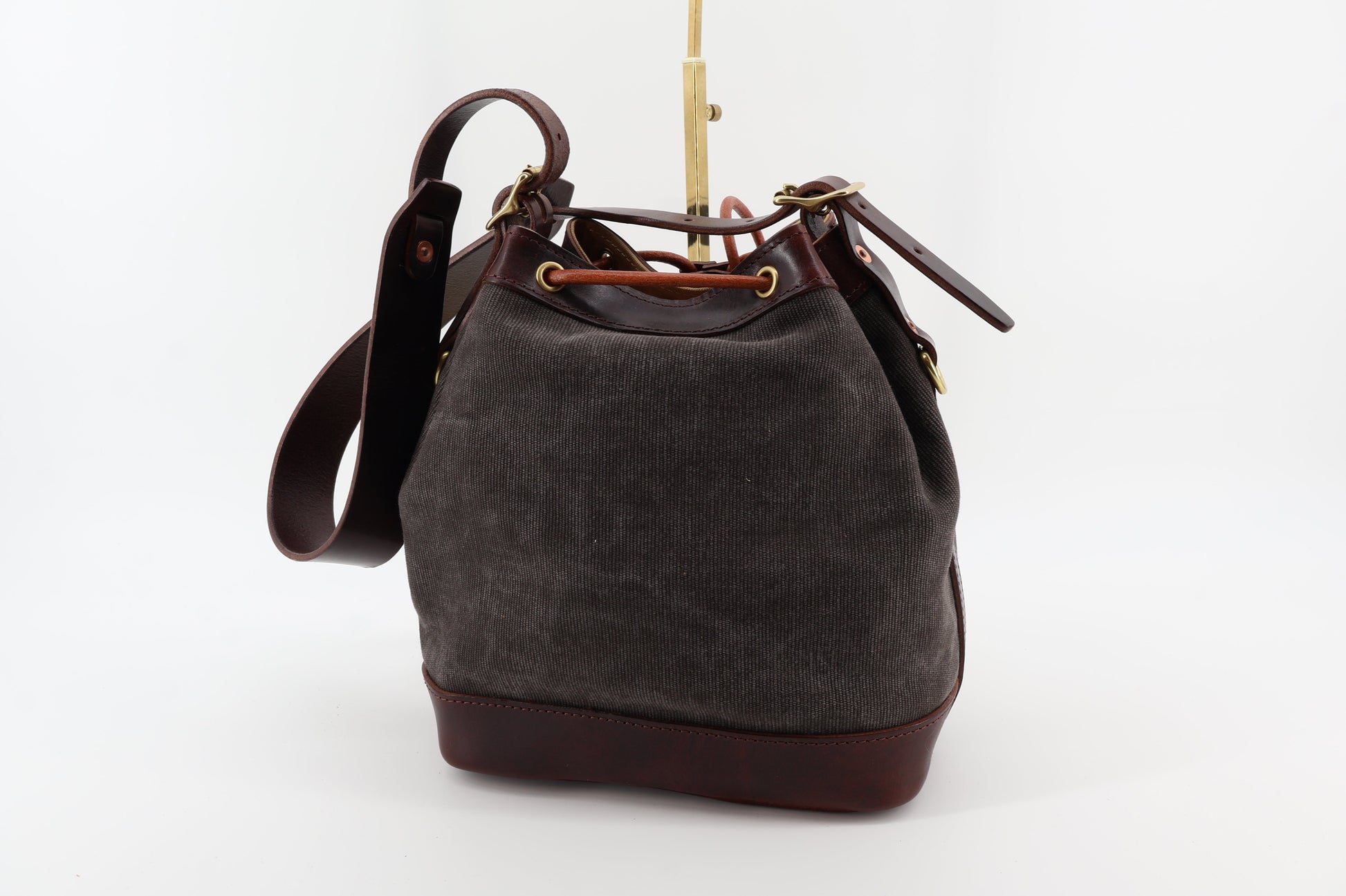 Scout Canvas Bucket Eugo