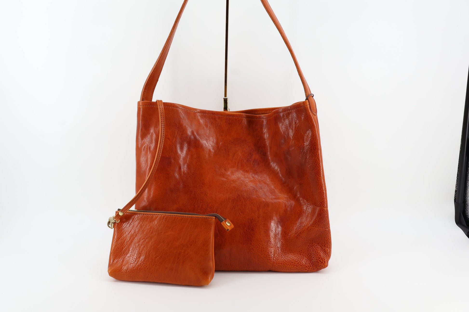 Bison Leather Shoulder Bag & Pouch Set Eugo