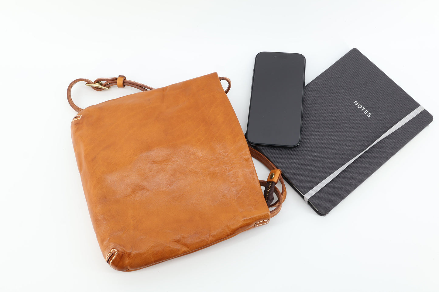 Flat Zip Crossbody Eugo