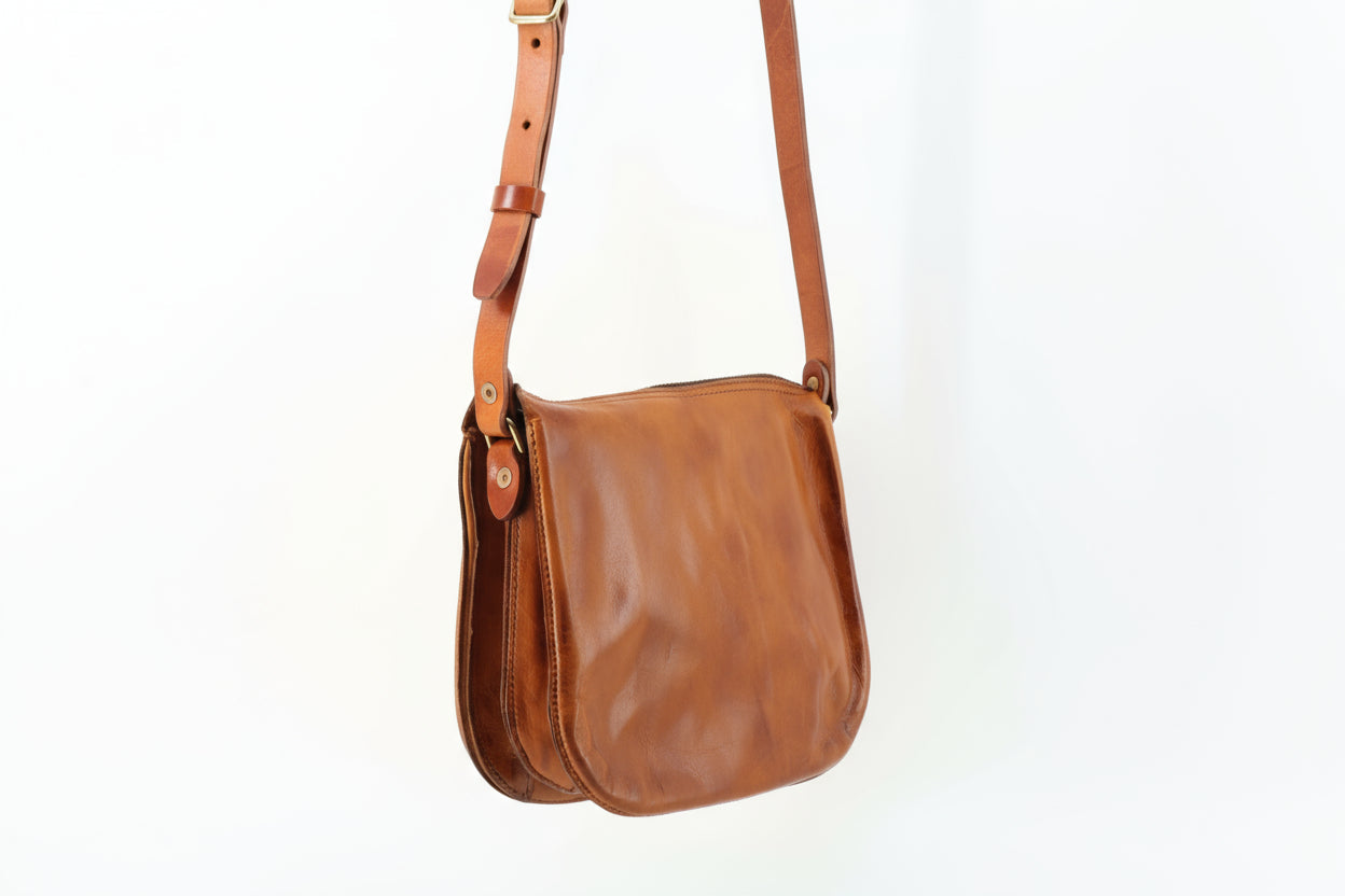 Twin-Gusset Messenger Eugo