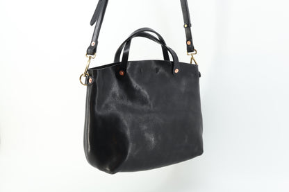 Copper-Rivet Tote Eugo