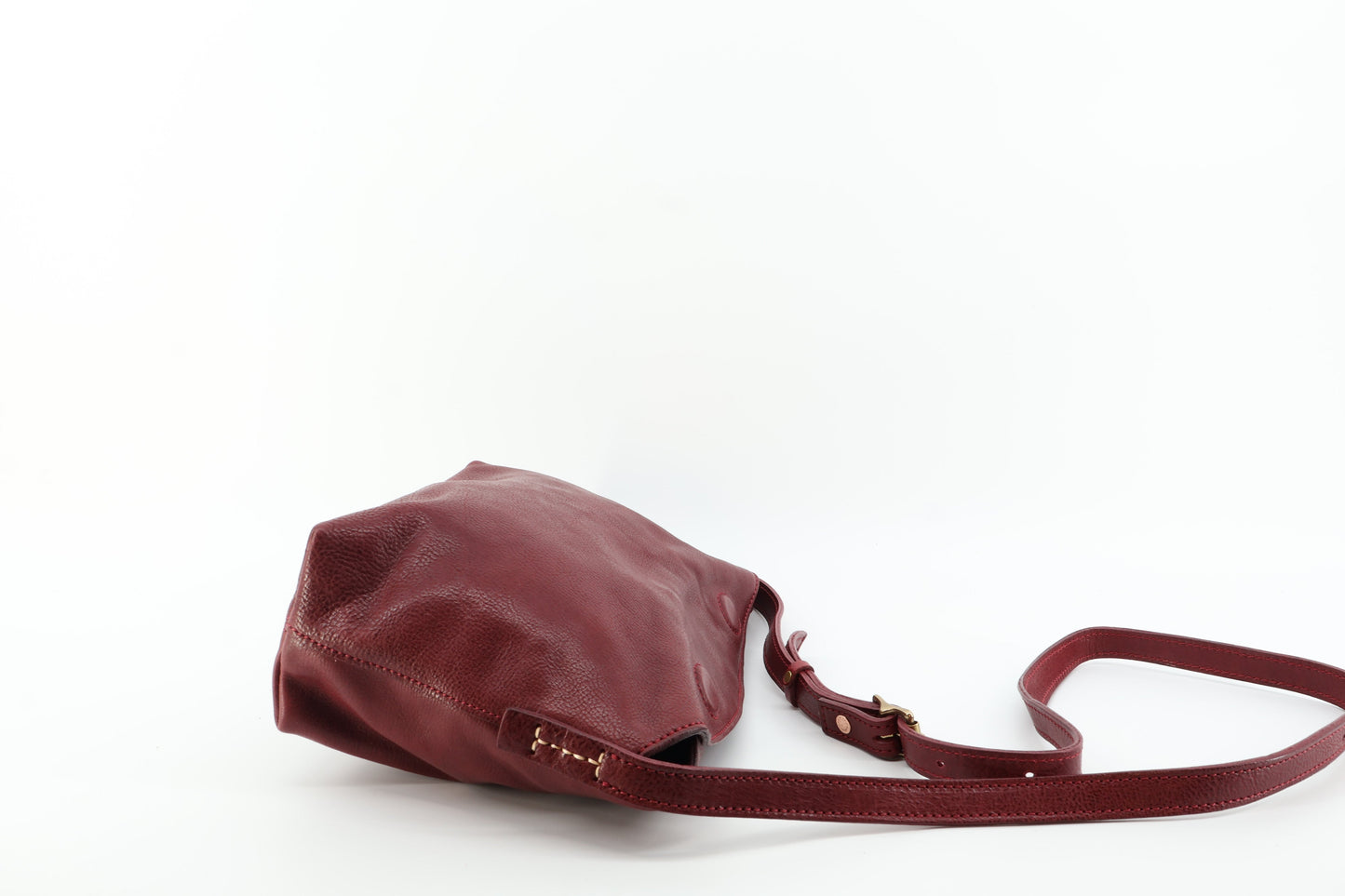 Soft Box Crossbody Eugo