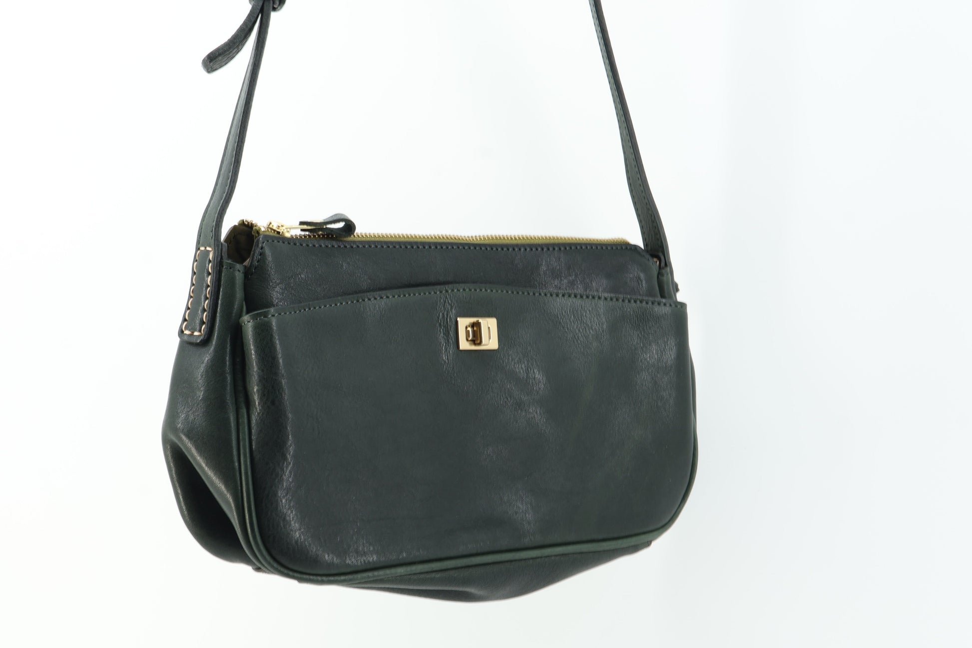 Turn-Lock Crossbody Eugo